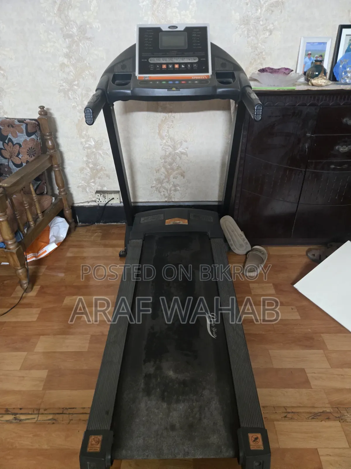 Treadmill Up for Sale.