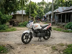 TVS Metro 2014 White