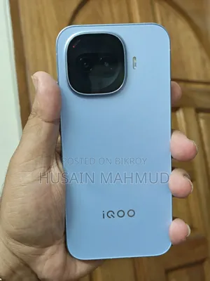 iQOO 256 GB Blue