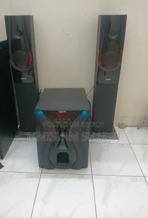 DigitalX 2.1 Multimedia Speaker With Subwoofer + 2 Speakers – Used