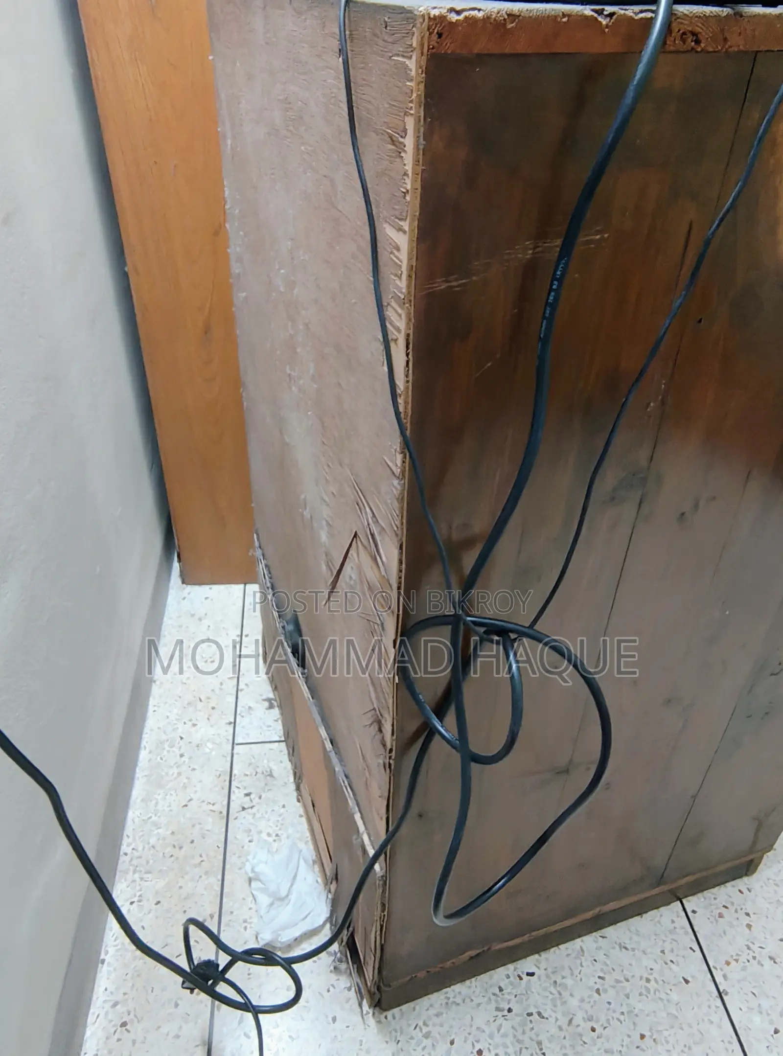 Used Wardrobe-Very Low Price