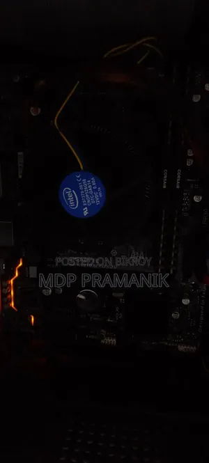 Gigabyte GA-H110MSTX-HD3-ZK 8GB Intel Core i5 SSD 128GB