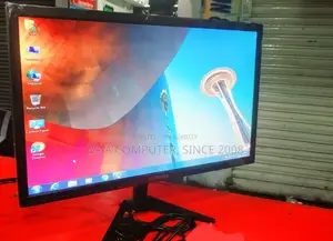 Hdmi Vga Supported 19" Samsung Led Monitor 100% Full Fresh, Like New.