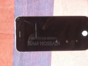 Apple iPhone 6s 16 GB Rose Gold