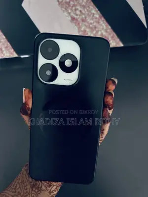 আইটেল ৬৪ জিবি সাদা