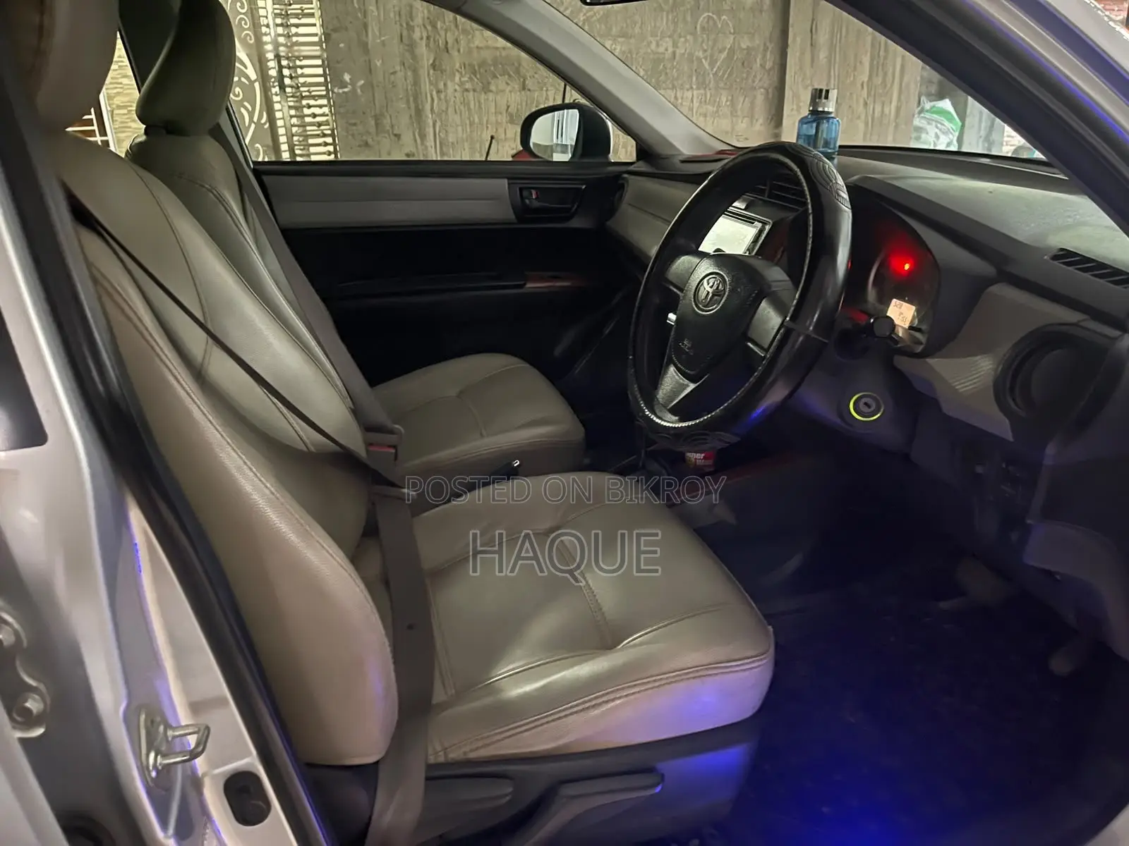 Toyota Axio 1.5 X Two-Wheel Drive 2012 Silver