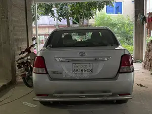 Toyota Axio 1.5 X Two-Wheel Drive 2012 Silver