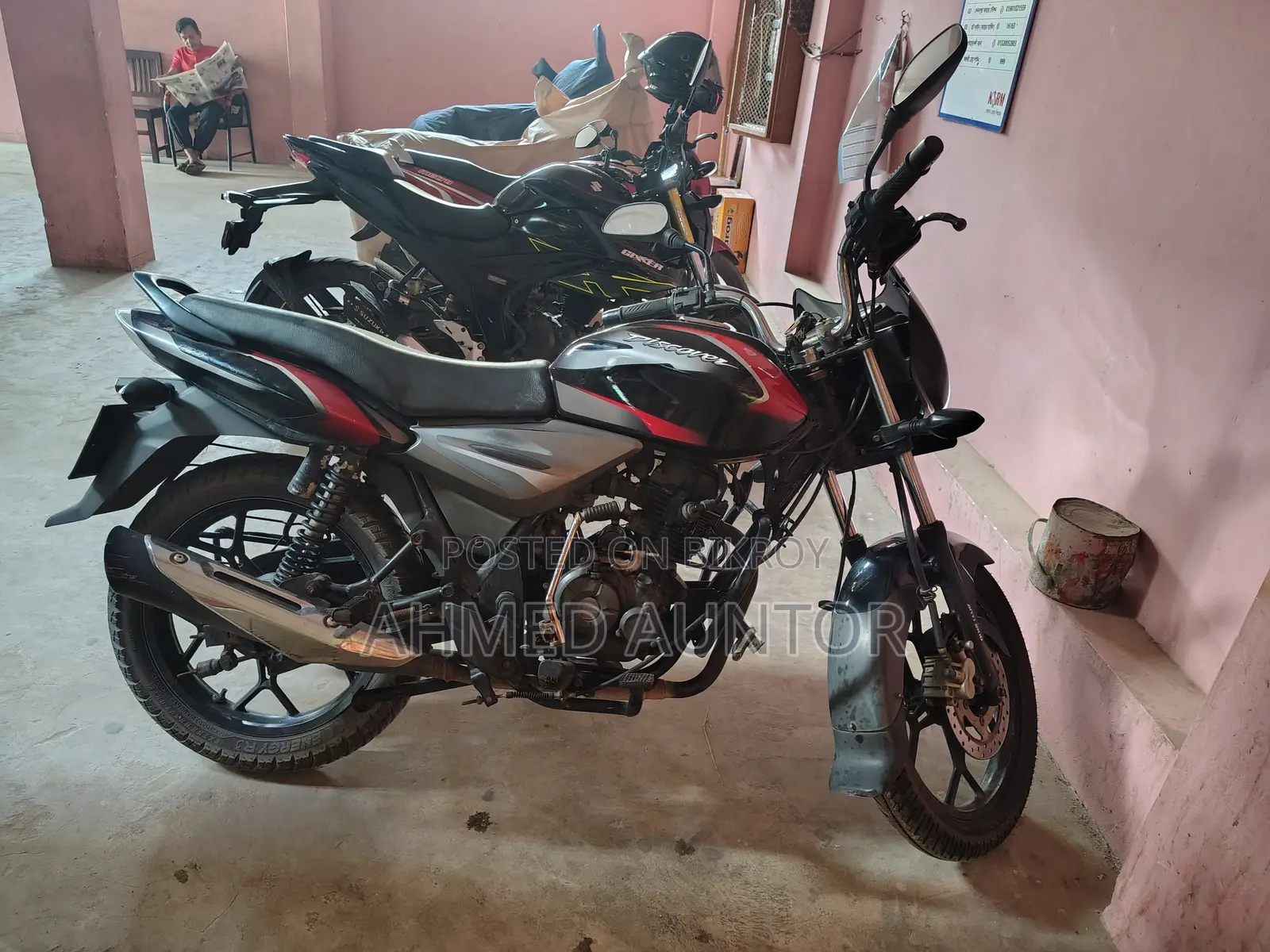 Bajaj Discover 125 2019 Black