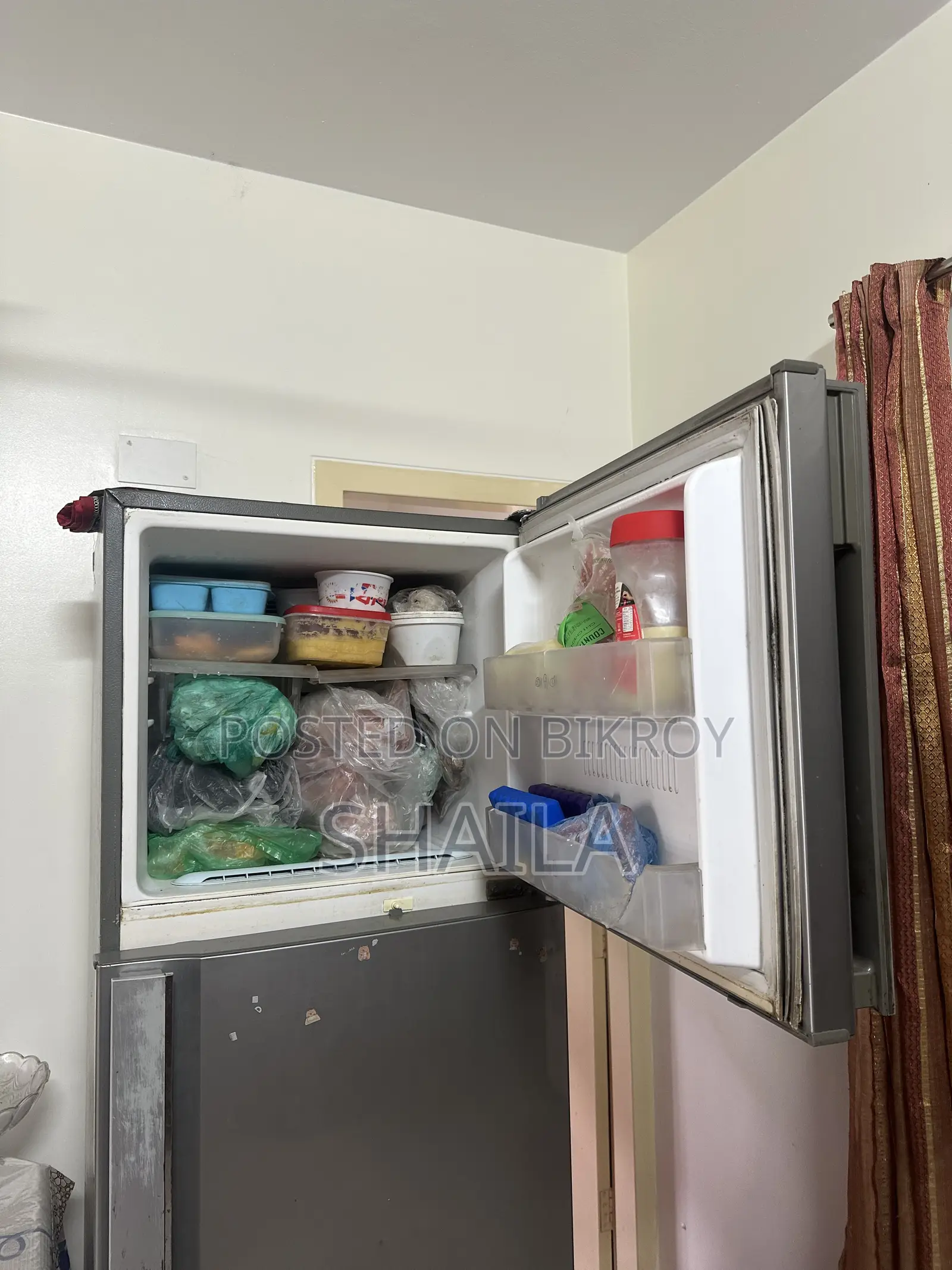 Refrigerator