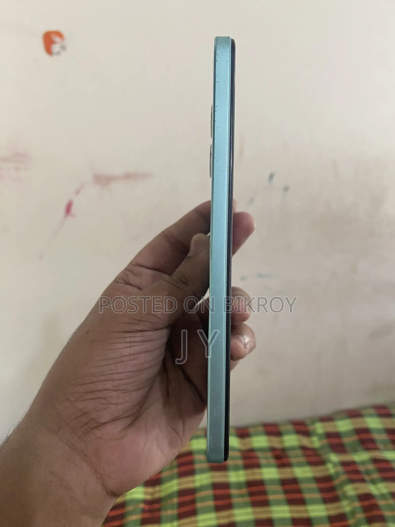 ভিভো ওয়াই২৮ ১২৮ জিবি ব্লু
