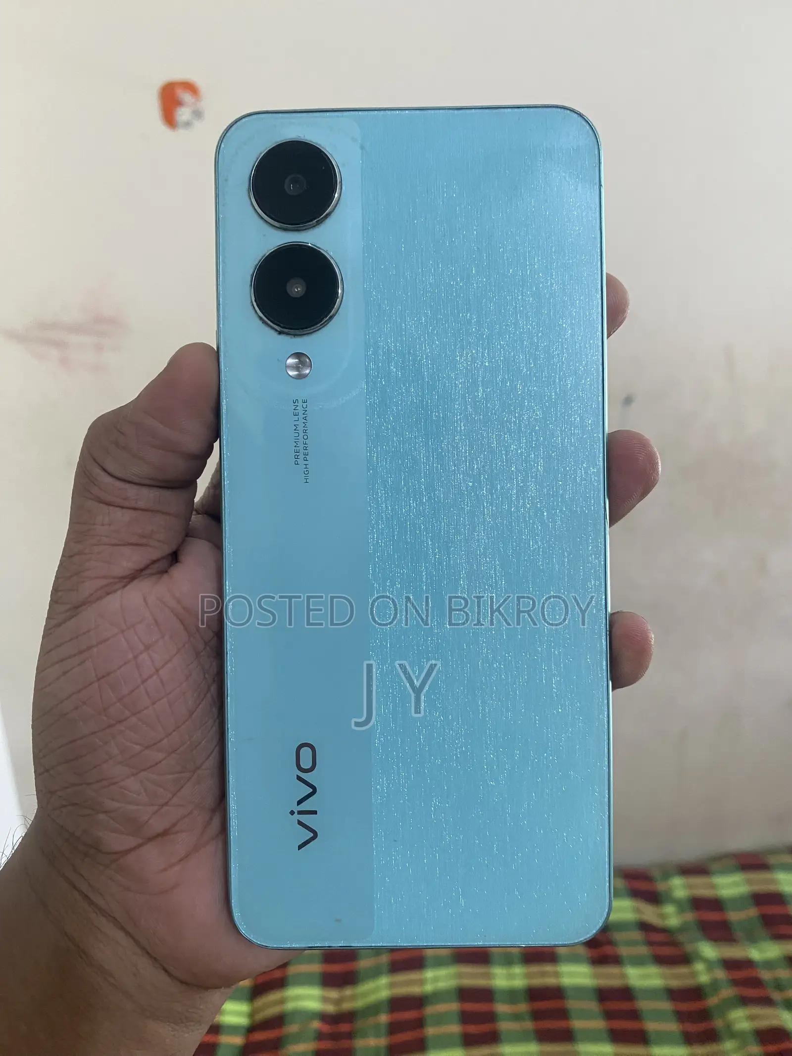 ভিভো ওয়াই২৮ ১২৮ জিবি ব্লু