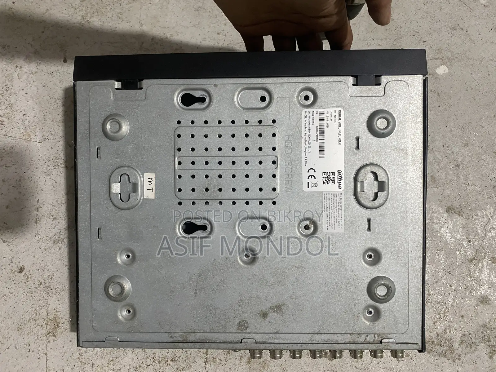 Server 4GB HDD 5T