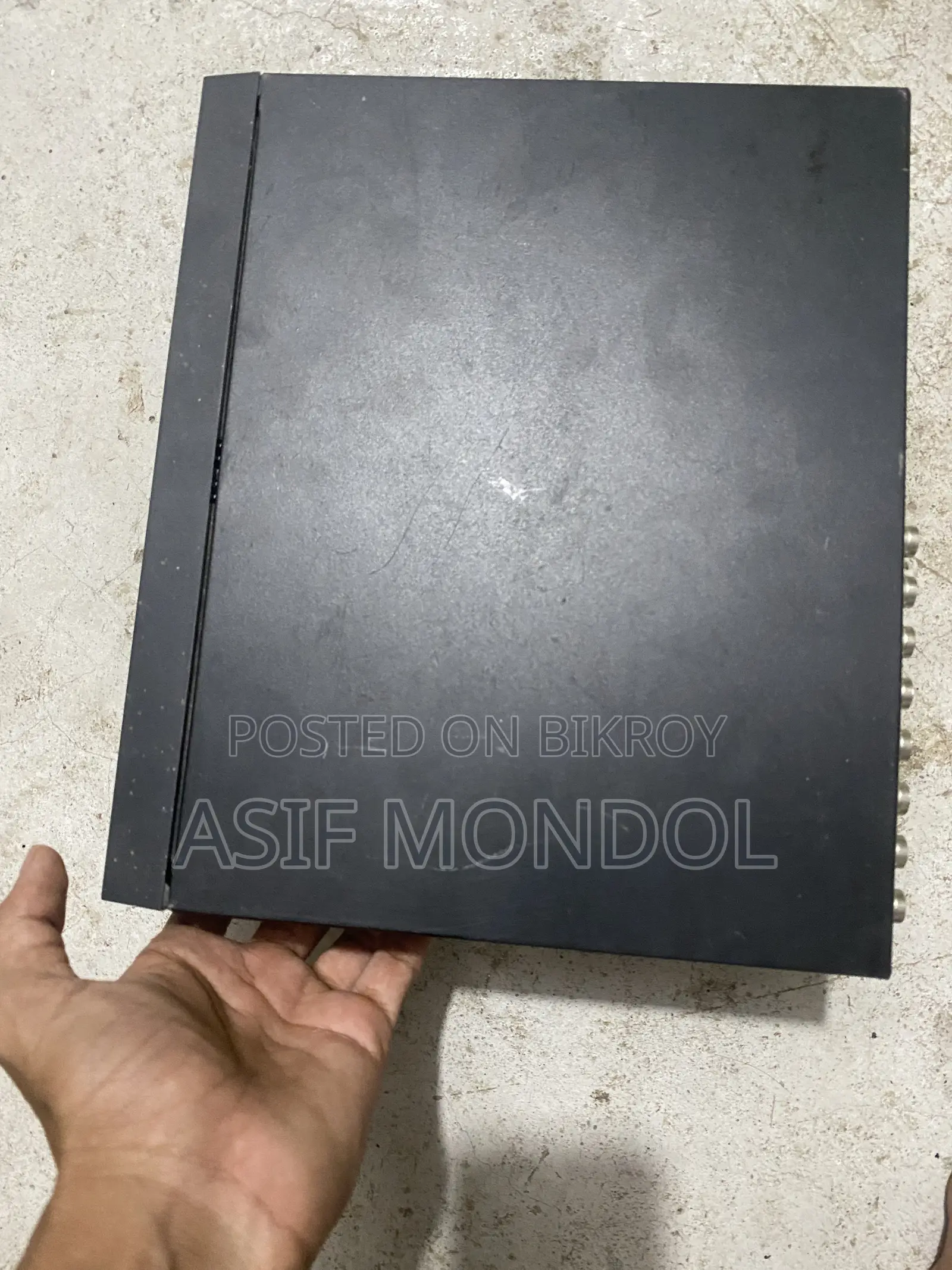 Server 4GB HDD 5T