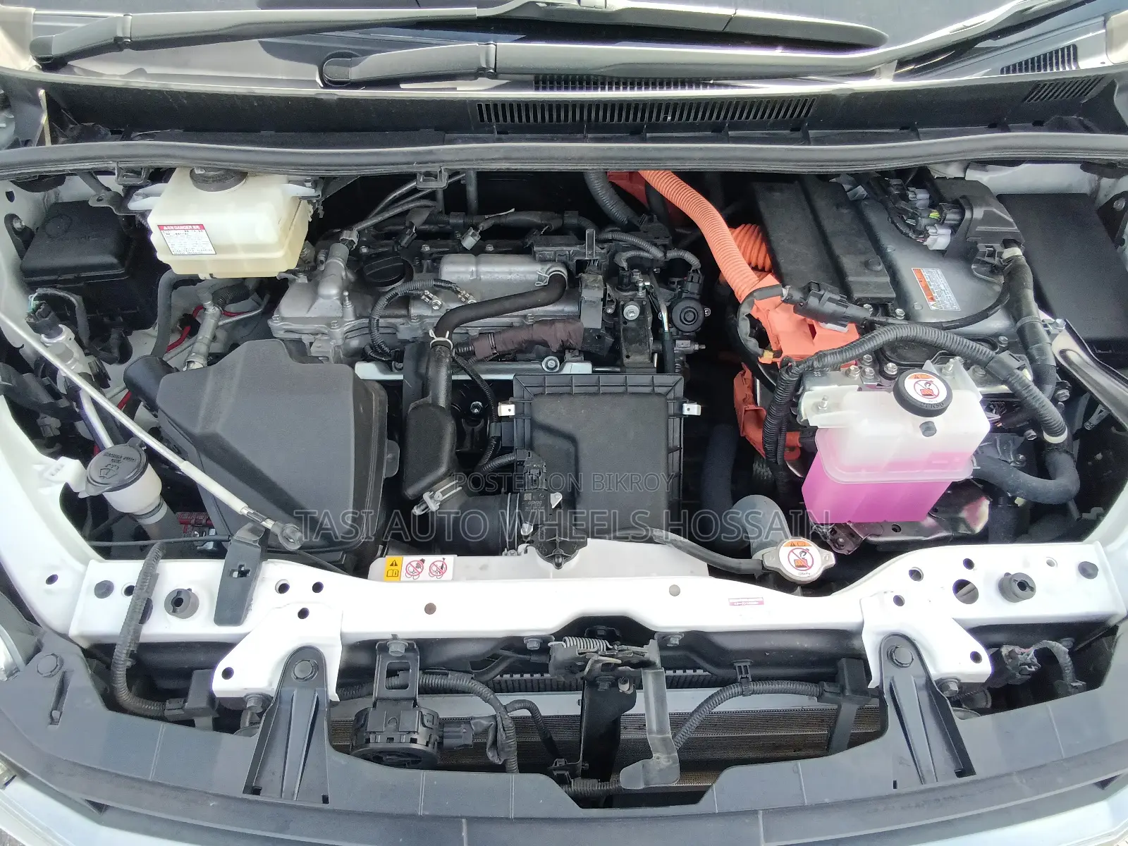 Toyota Noah 1.8 FWD Hybrid (7 seater) 2021 Pearl