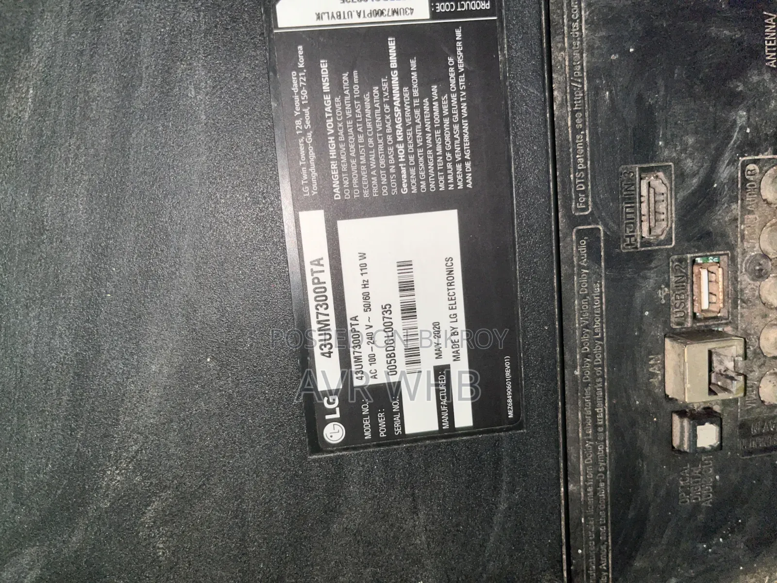 LG TV (Display Damaged) 43"