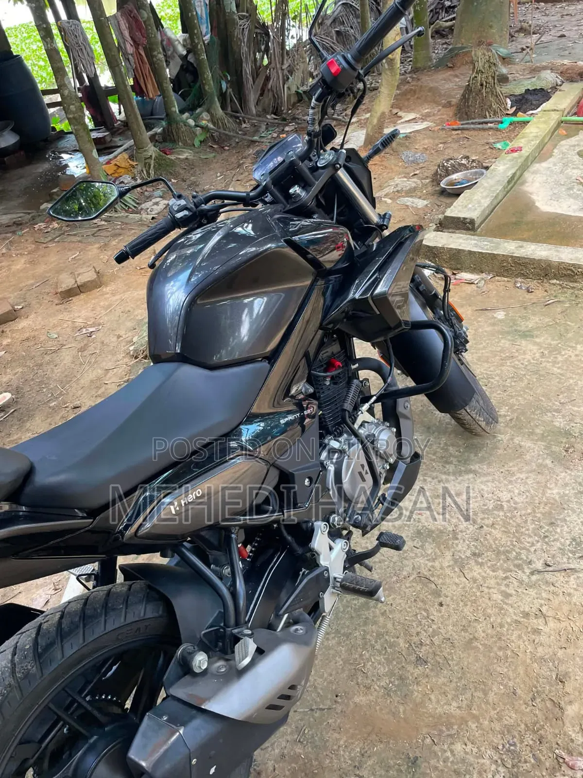 হিরো এক্সট্রিম ১২৫আর ২০২৫ ব্ল্যাক