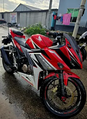 Honda CBR 2018 Red