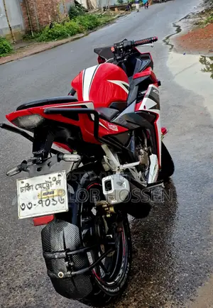 Honda CBR 2018 Red