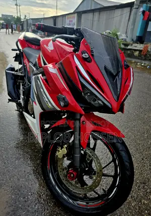 Honda CBR 2018 Red