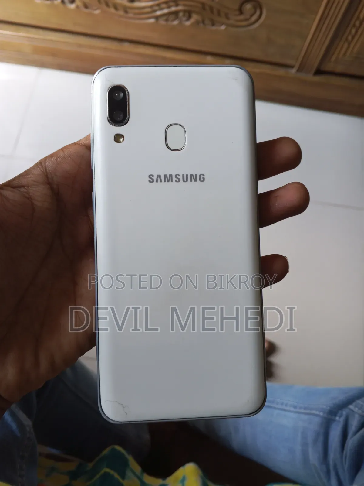 স্যামসাং গ্যালাক্সি এ৩০ ৬৪ জিবি সাদা