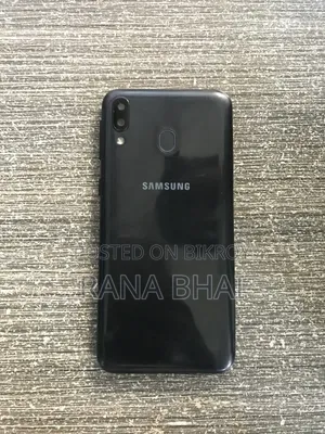 স্যামসাং গ্যালাক্সি এম২০ ৩২ জিবি ব্লু