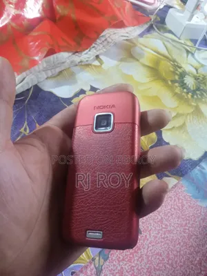 নোকিয়া ই৬৫ রেড
