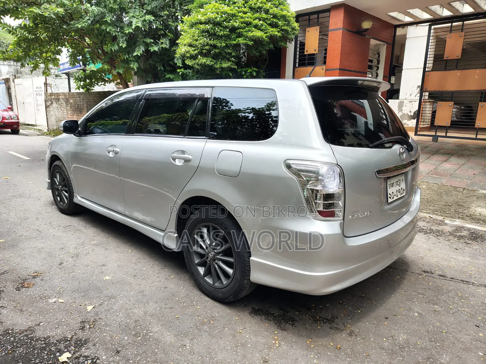 Toyota Corolla Fielder 2010 Silver
