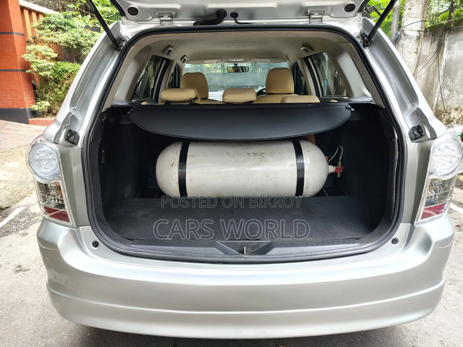 Toyota Corolla Fielder 2010 Silver