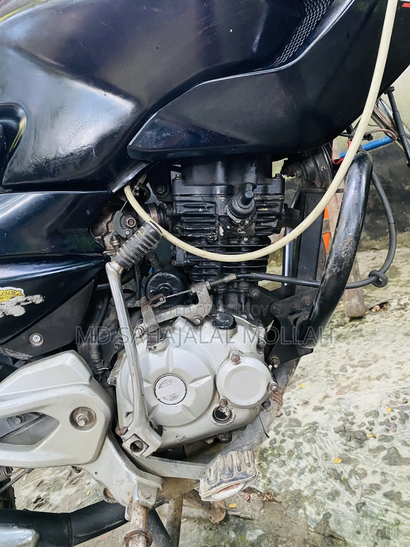 বাজাজ পালসার ১৩৫ এলএস ২০১৩ ব্ল্যাক