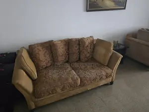সুন্দর ফর্মাল কাস্টম সোফা সেট
