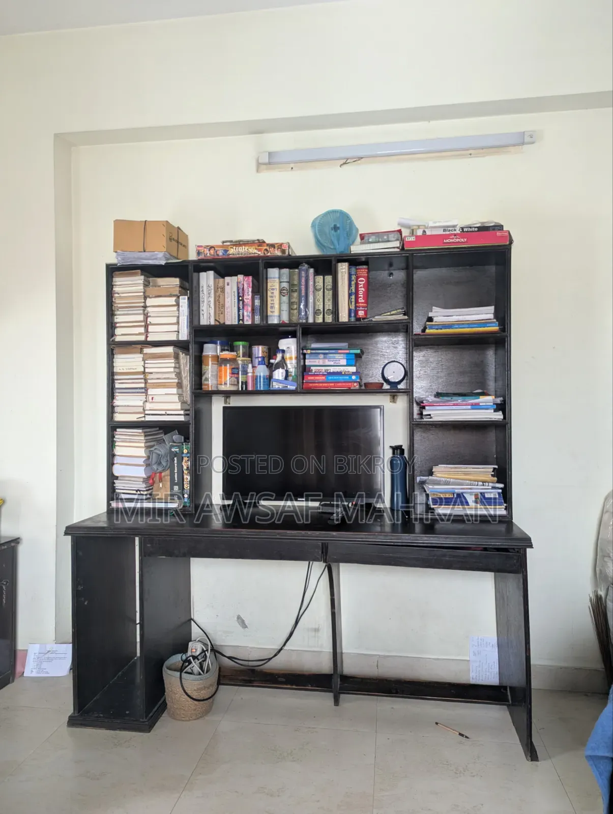 Study Table With Top Bookshelf