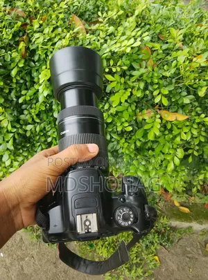 Canon 700D Body + STM Lens 55-250