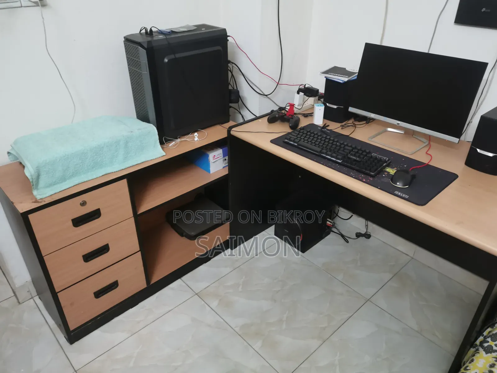 OTOBI Office Table
