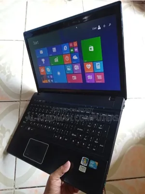 Laptop Lenovo G560 4GB Intel Core i3 HDD 320GB