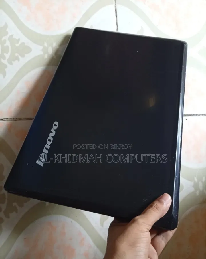 Laptop Lenovo G560 4GB Intel Core i3 HDD 320GB