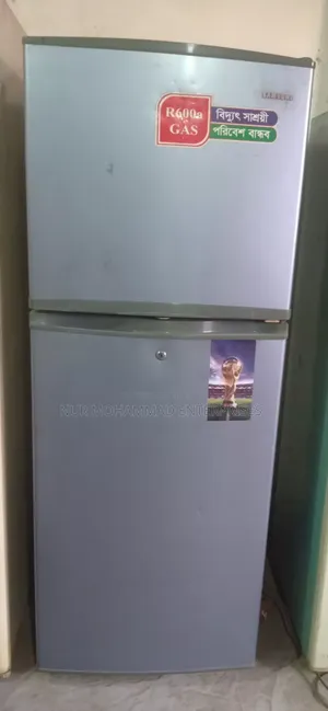 11 CFT Samsung Fridge