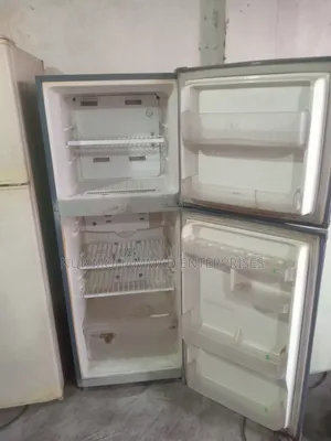 11 CFT Samsung Fridge