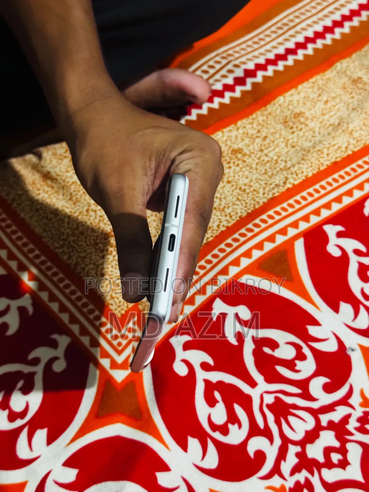 গুগল পিক্সেল ৭ ১২৮ জিবি সাদা