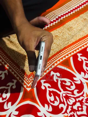 গুগল পিক্সেল ৭ ১২৮ জিবি সাদা