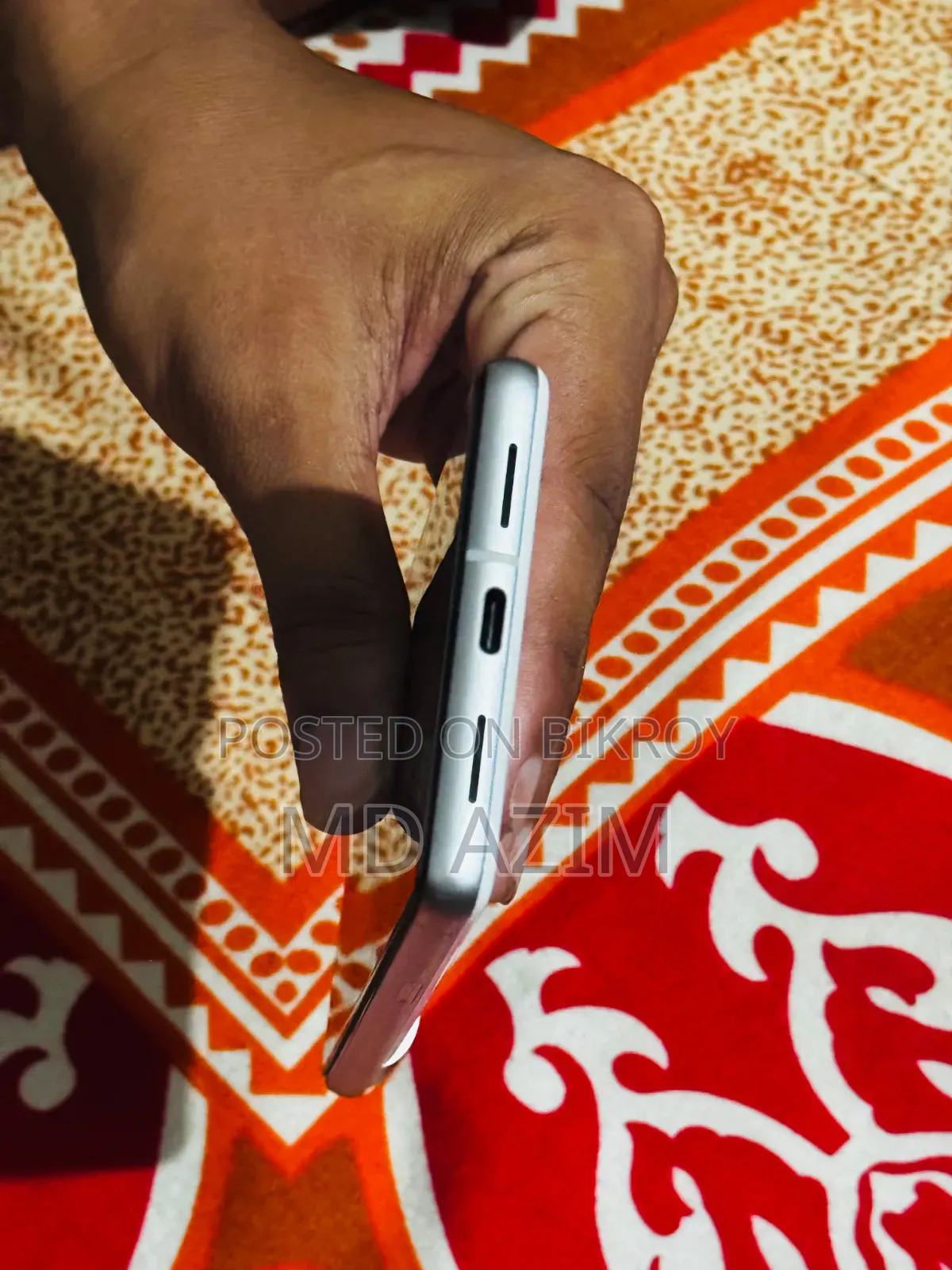 গুগল পিক্সেল ৭ ১২৮ জিবি সাদা