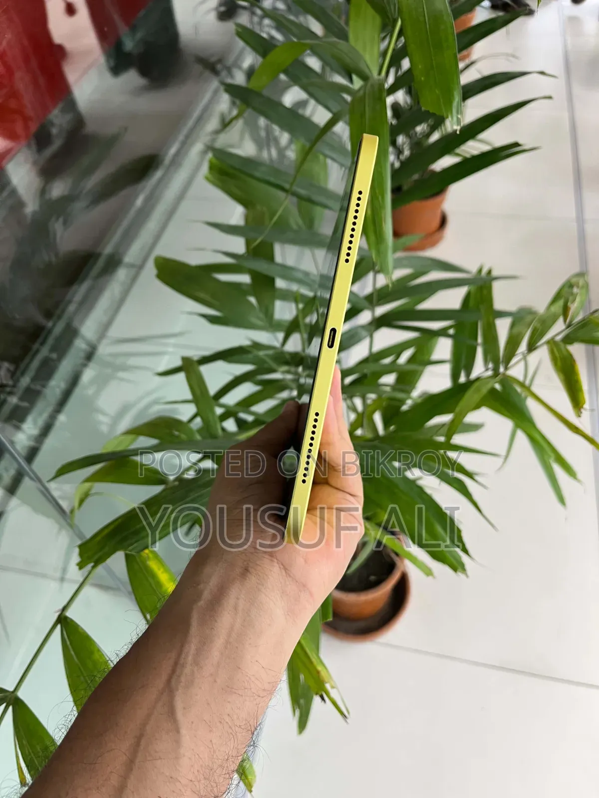 অ্যাপল আইপ্যাড (২০২৫) ২৫৬ জিবি হলুদ