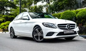 Mercedes-Benz C-Class 2019 White