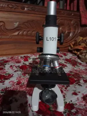Monocular Biological Compound Microscope 25x-675x