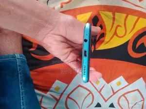 Tecno Camon 16 128 GB Blue