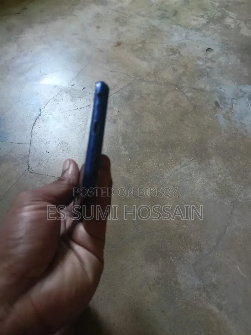 Vivo Y20 64 GB Blue