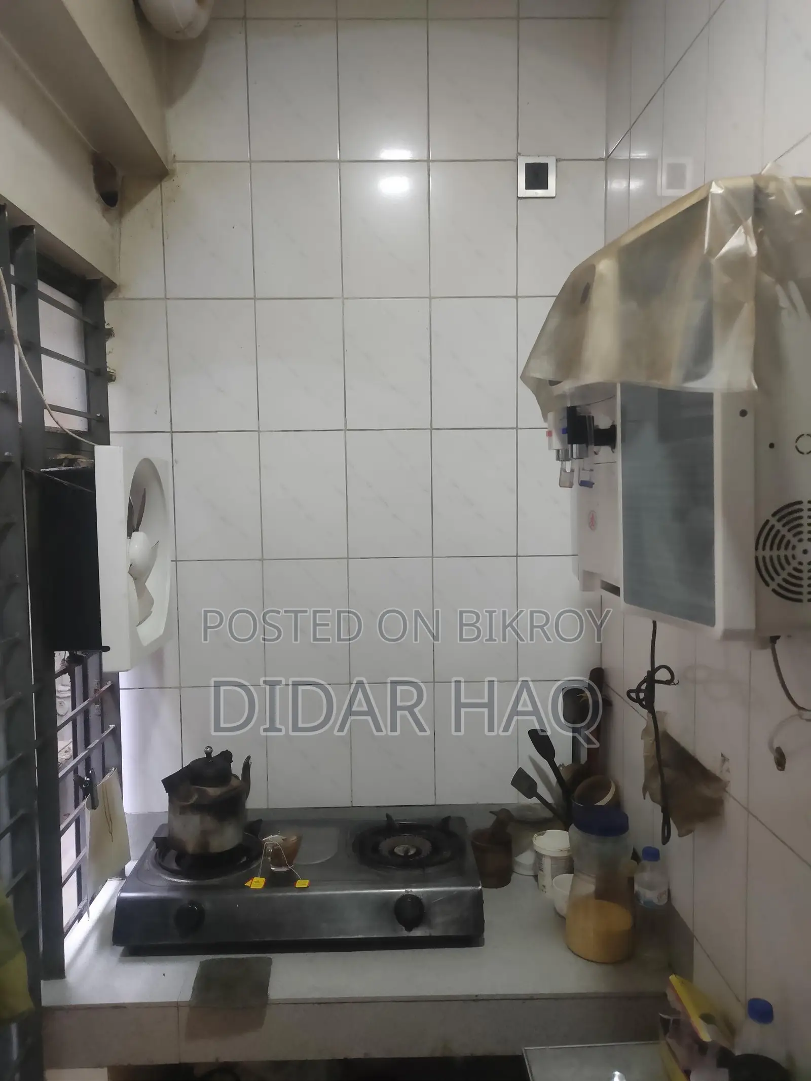 অ্যাসুরেন্স, উত্তরার আসবাবপত্রসহ ৩ বেডরুমের অ্যাপার্টমেন্ট ভাড়ার জন্য