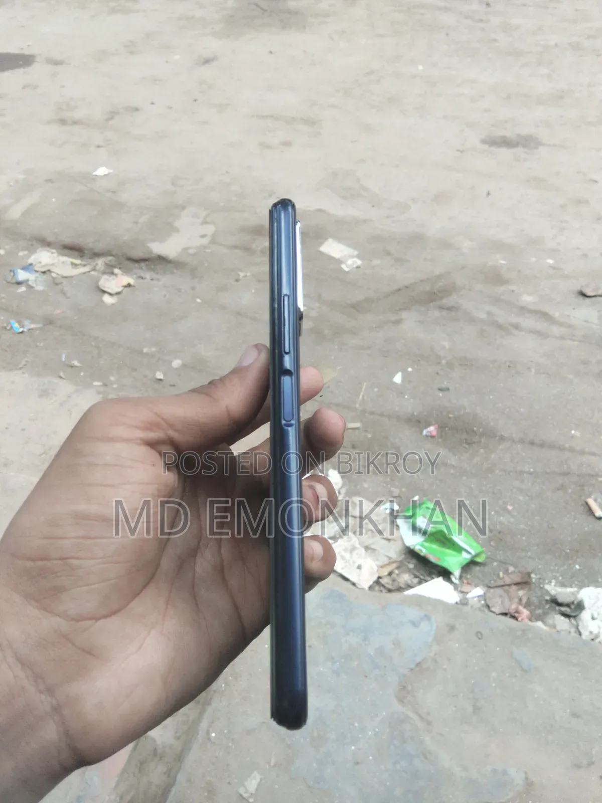 ভীভো ওয়াই২০ ৬৪ জিবি কালো