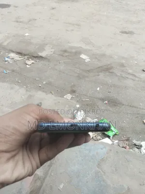 ভীভো ওয়াই২০ ৬৪ জিবি কালো