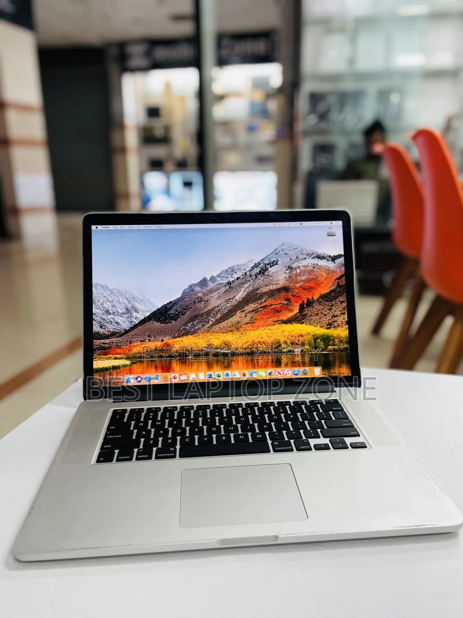 Laptop Apple MacBook Pro 16GB Intel Core i5 SSD 512GB