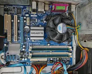 Desktop Computer 4GB Intel Core 2 Duo HDD 500GB